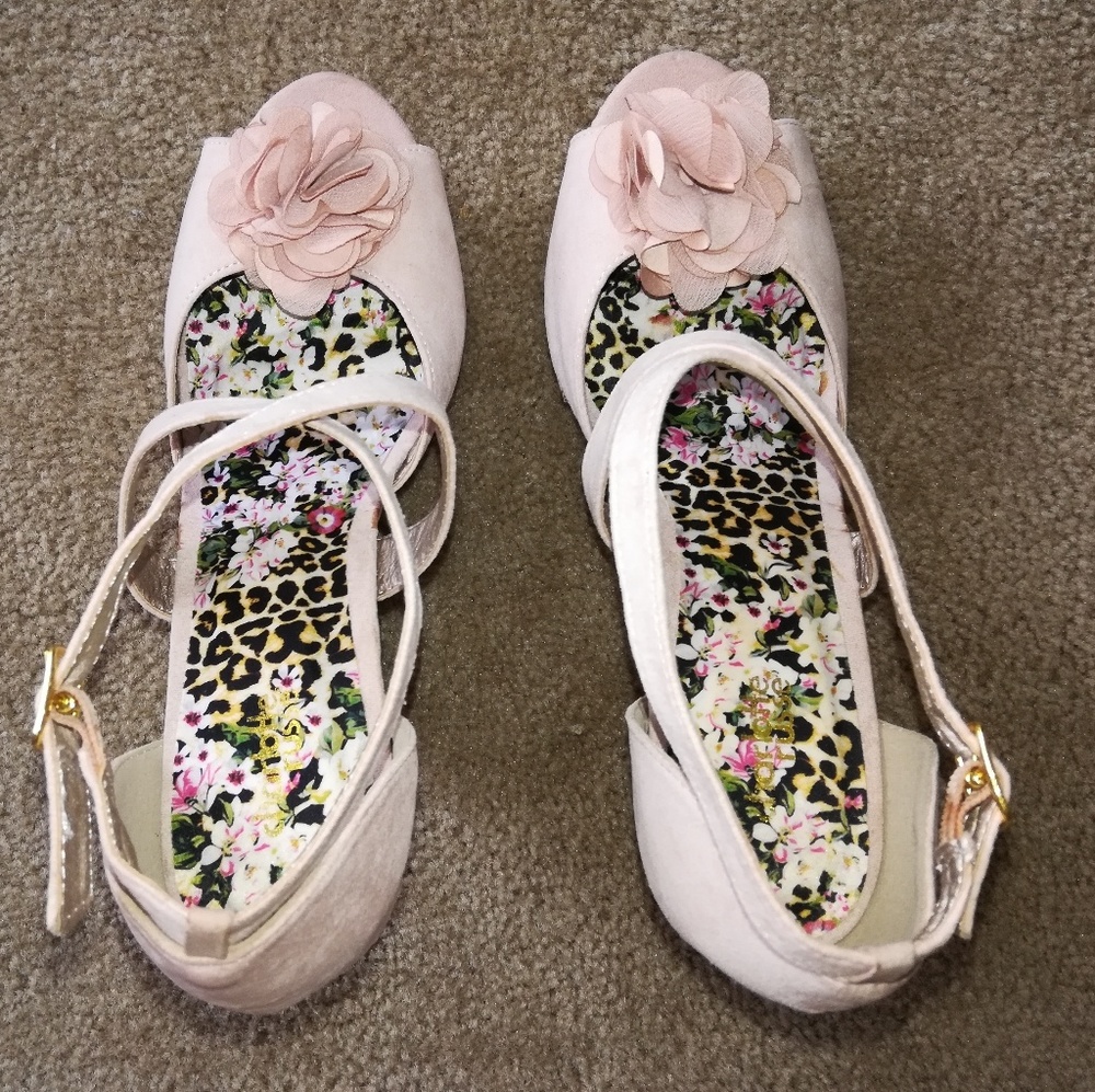 Wedges - Picture 4 of 5